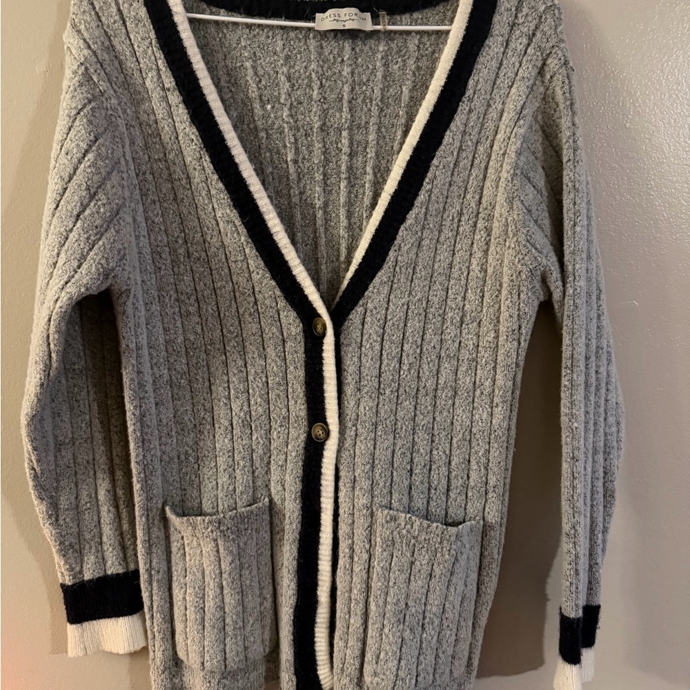 Dress Forum Gray and Black‎ Ribbed Cardigan